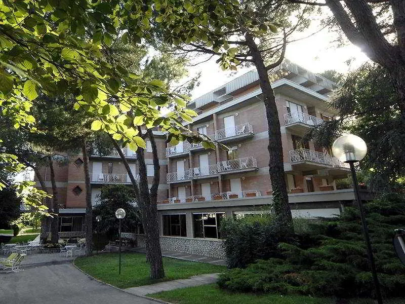 Hotel Raffaello Chianciano Terme 4*,  Italia