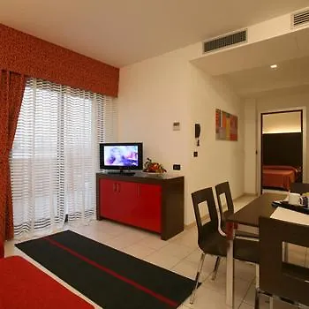 Hotel Raffaello Chianciano Terme 4*,